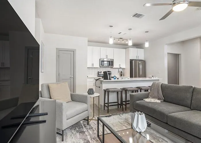 Landing Modern Apartment With Amazing Amenities